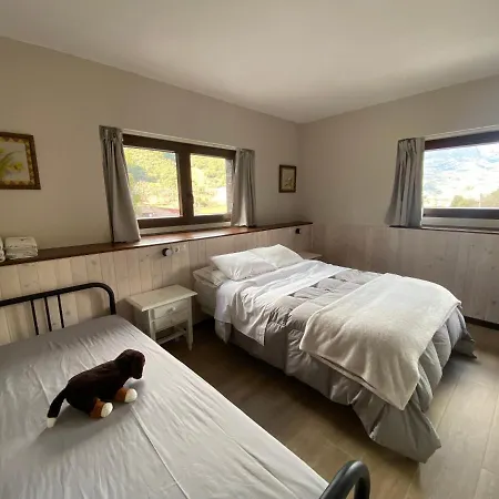 Apartment Viviendas Rurales La Fragua Aliezo