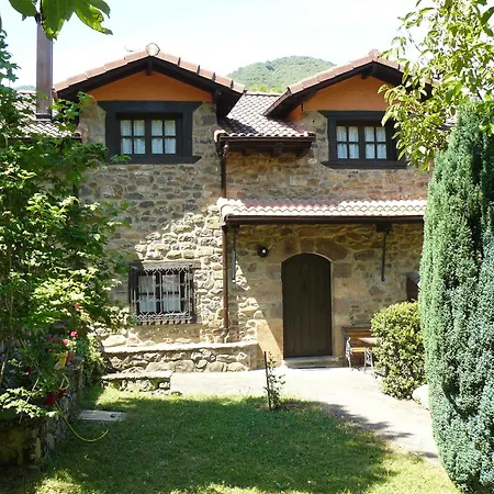 Apartment Viviendas Rurales La Fragua Aliezo