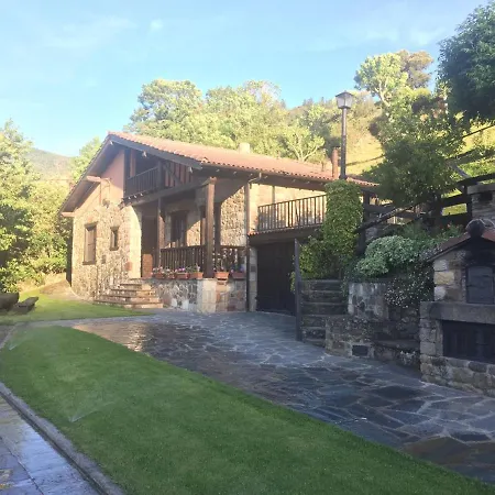아파트 Viviendas Rurales La Fragua Aliezo