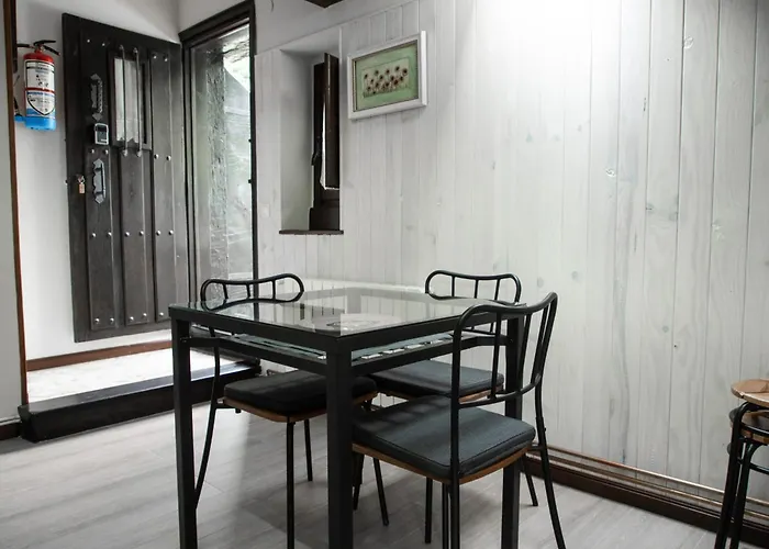 Апартаменты Viviendas Rurales La Fragua